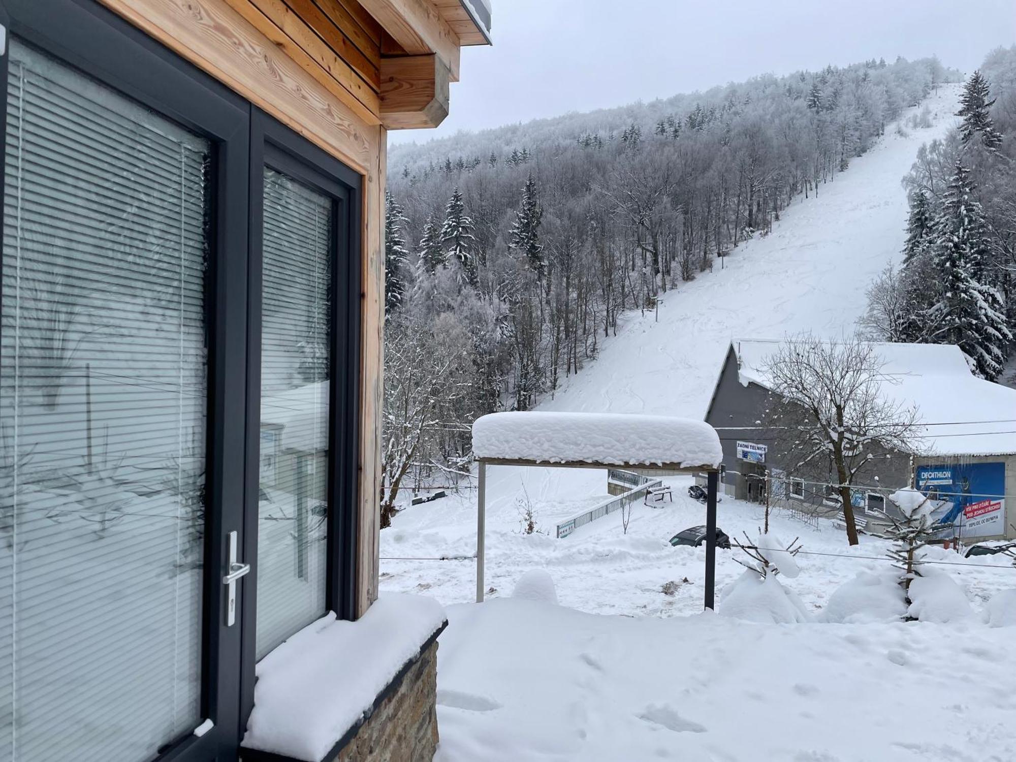 Вилла Jirotovy Boudy I Telnice Экстерьер фото